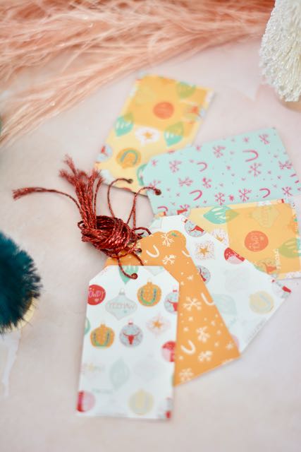 Western Ornament Holiday Gift Tags