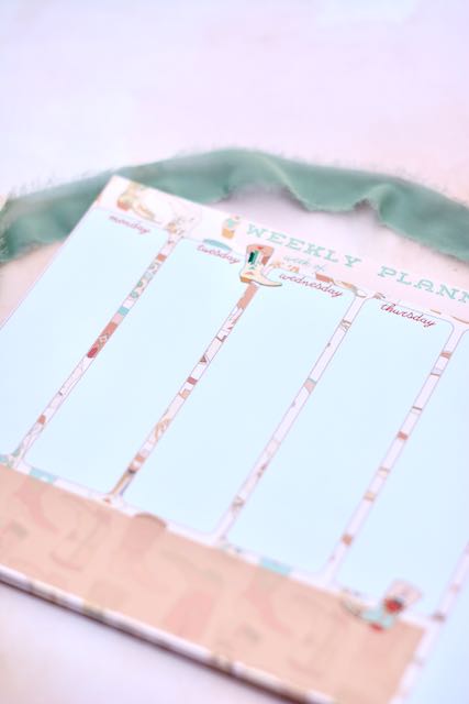 Cowgirl Boot weekly planner desktop Notepad, Cowgirl Western Stationery, Weekly to do list, weekly planner notepad