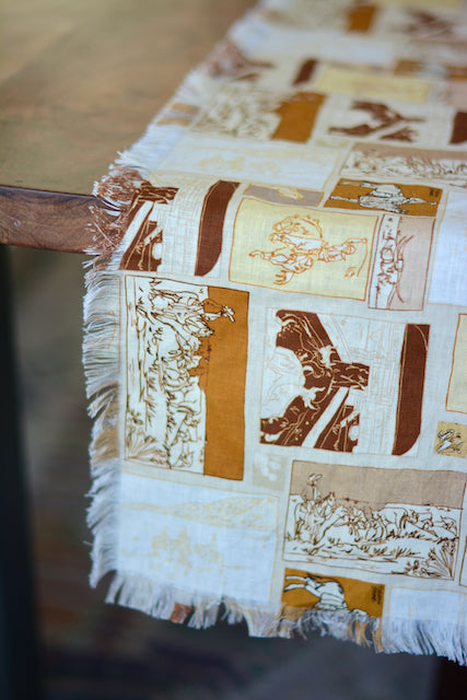 Western Vintage Ranching Linen Table Runner
